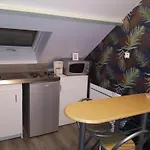 Petit Mansarde - 2 Lits Simples Guest house