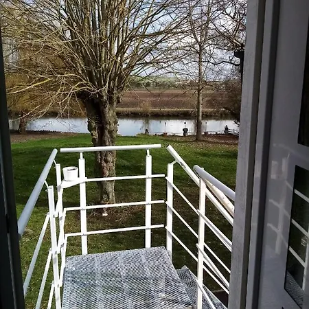 Petit Mansarde - 2 Lits Simples Guest house *