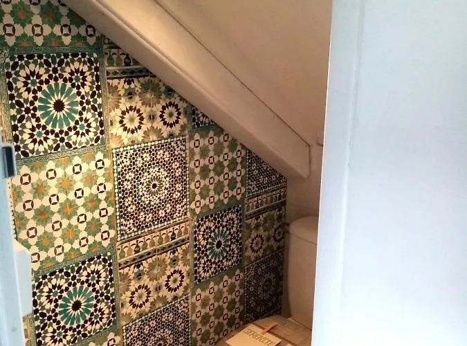 Petit Mansarde - 2 Lits Simples 3*