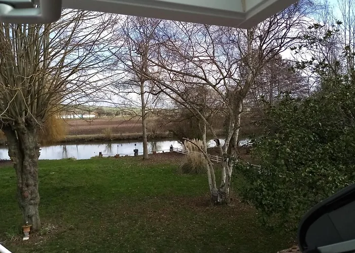 Petit Mansarde - 2 Lits Simples Guest house Neuilly (Eure)